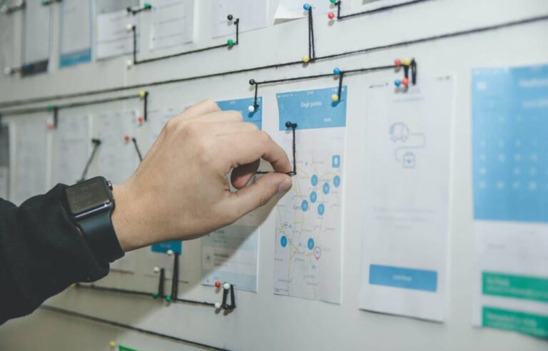 Decision Compartmentalisation: Manage Complexity Without Losing Sight of the Whole