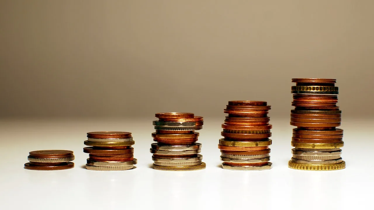 Gross Margin Tracking for SMEs: Stop Chasing Turnover