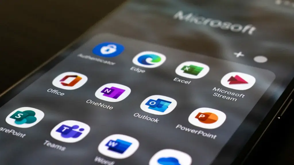 Digital Sovereignty Europe: Ditch Microsoft Now?